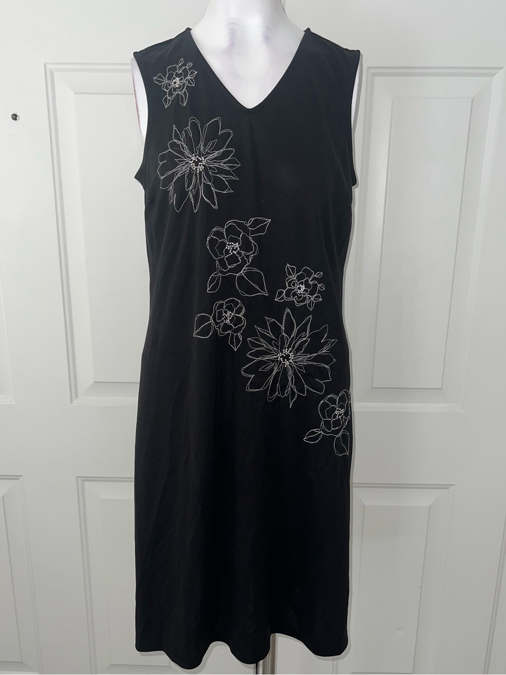 Van Heusen Black Sleeveless V-Neck Dress with White Floral Embroidery